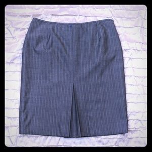 Anne Klein pencil pinstripe gray skirt